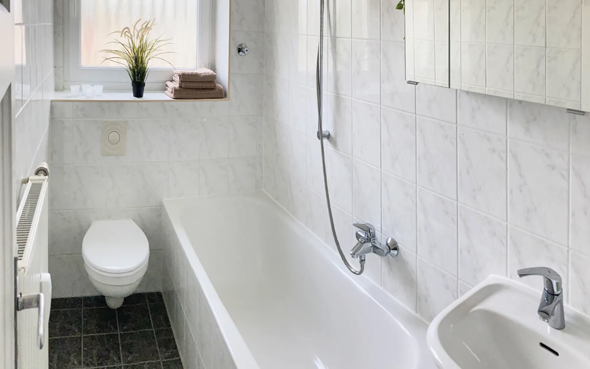 Badezimmer Kienhorststraße 84–88b Berlin Reinickendorf